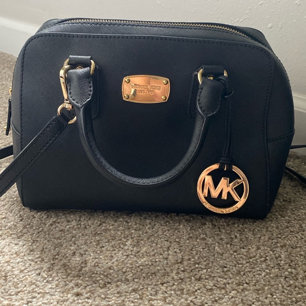 Gently used Michael Kors black satchel that doubles as a cross body - Picture 1 of 4